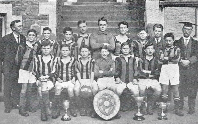 Dynevor-football-XI-1924