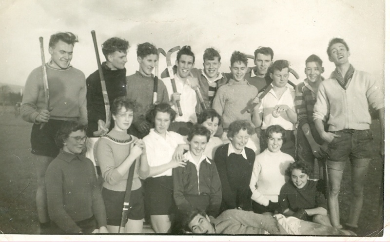 1956-Dynevor-vs-High-School-Hocke