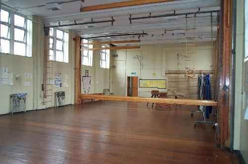 Gymnasium-8